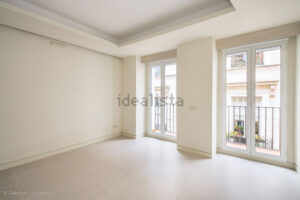 apartment for sale in barrio malasaña madrid