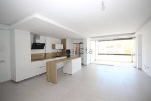 apartment for sale in romano playa marbella malaga