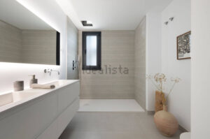 apartment for sale in altos de los monteros marbella malaga