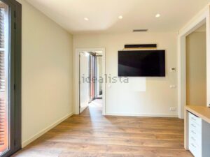 apartment for sale in eixample sagrada familia barcelona