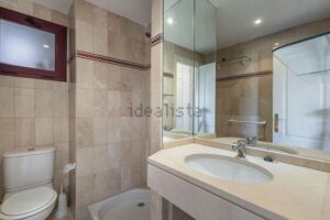 apartment for sale in barrio de los periodistas