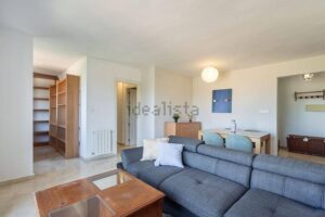 apartment for sale in barrio de los periodistas