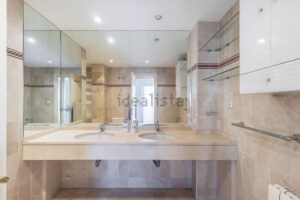 apartment for sale in barrio de los periodistas