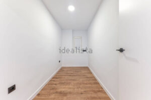 apartment for sale in the center of alicante