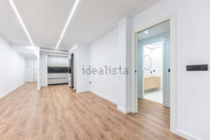 apartment for sale in the center of alicante