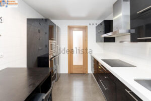apartment for sale in bola de oro granada
