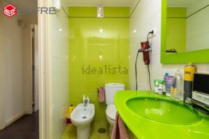 flat for sale in moscardo madrid