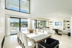 villa for rent in Nueva Andalucía's Prestigious Golf Valley marbella malaga