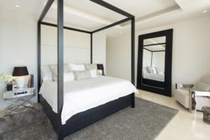 villa for rent in Nueva Andalucía's Prestigious Golf Valley marbella malaga