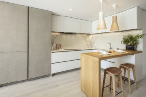 apartment for sale in puente romano marbella malaga