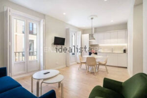 apartment for sale in Huertas-Cortes, Madrid