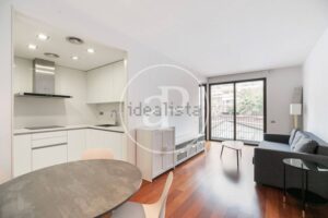 Apartment for sale in Diputació Street