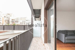 Apartment for sale in Diputació Street