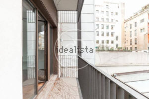 Apartment for sale in Diputació Street