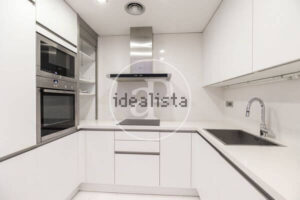 Apartment for sale in Diputació Street