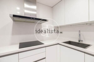 Apartment for sale in Diputació Street