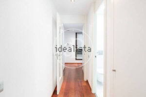 Apartment for sale in Diputació Street