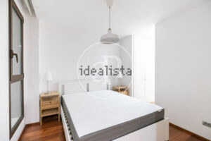 Apartment for sale in Diputació Street