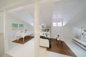 amazing apartment for sale in chueca madrid