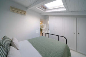 amazing apartment for sale in chueca madrid