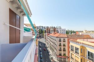Penthouse for sale in Arguelles in Madrid