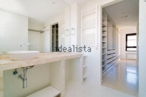 Ático dúplex en venta en Conde de Orgaz Madrid