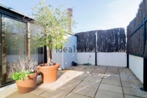 Ático dúplex en venta en Conde de Orgaz Madrid