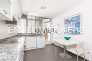 Ático en venta en el barrio Ibiza Madrid