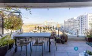 Dúplex en venta en Valdebebas en Madrid