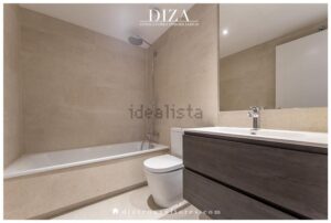 Piso en venta en Manoteras Madrid
